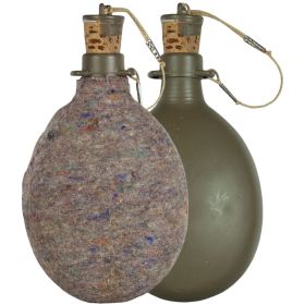 CZECH M60 CANTEEN WITH COVER- USED